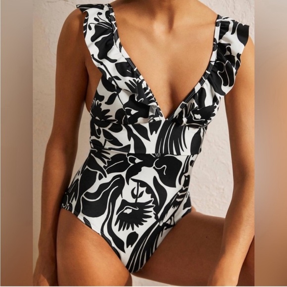 Boden NWT Palermo Ruffle V Swimsuit Black & White Nero/Oriental Bird US 8 Preppy - Picture 1 of 16
